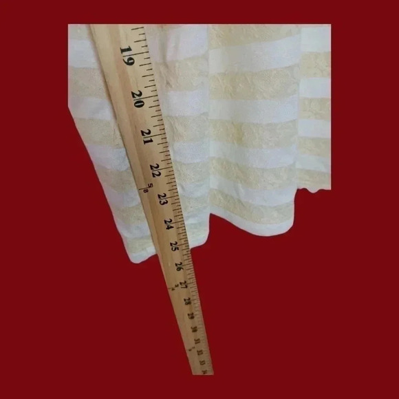 Hi-line madewell racerback tank top white and yellow stripes size Small - Picture 3 of 7